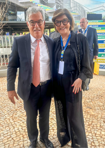 Presidente da ApexBrasil, Jorge Viana; e diretora-executiva da ABIMÓVEL, Cândida Cervieri.